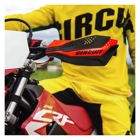 PROTETOR DE MÃO CIRCUIT - DAKAR - VERMELHO COM CARBONO - MODELO UNIVERSAL - BIG TRAIL - OFF ROAD - TRAIL MÉDIA - URBANAS PROTETOR DE MÃO CIRCUIT - DAKAR - VERMELHO COM CARBONO - MODELO UNIVERSAL - BIG TRAIL - OFF ROAD - TRAIL MÉDIA - URBANAS